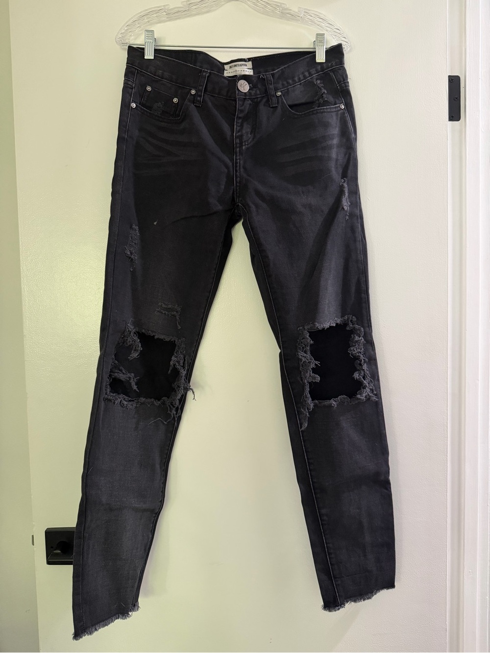 One Teaspoon Black Distressed Skinny Jeans with Knee Rips